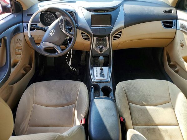 2013 HYUNDAI ELANTRA