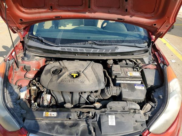 2013 HYUNDAI ELANTRA