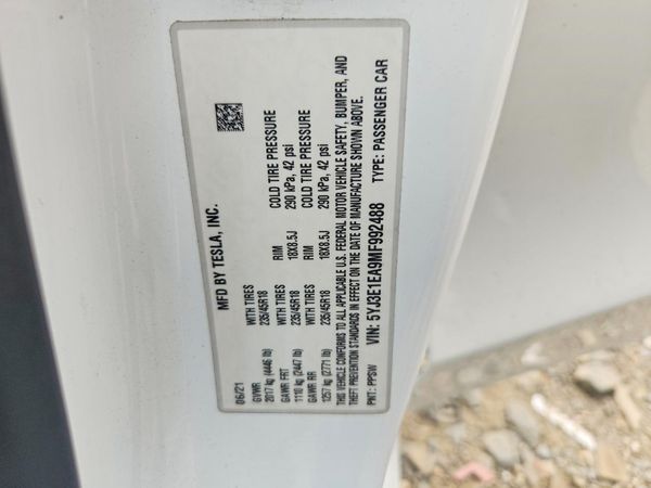 2021 TESLA MODEL 3