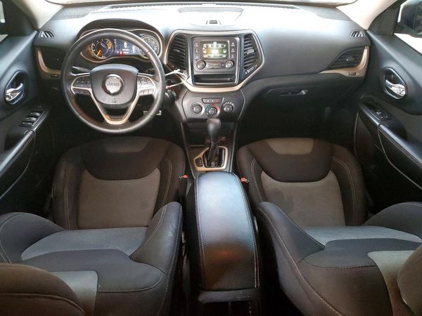 2016 JEEP CHEROKEE Sport — CKPT