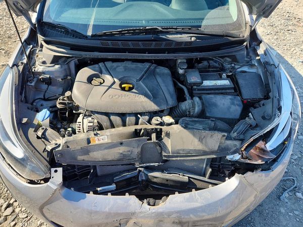 2016 HYUNDAI ELANTRA