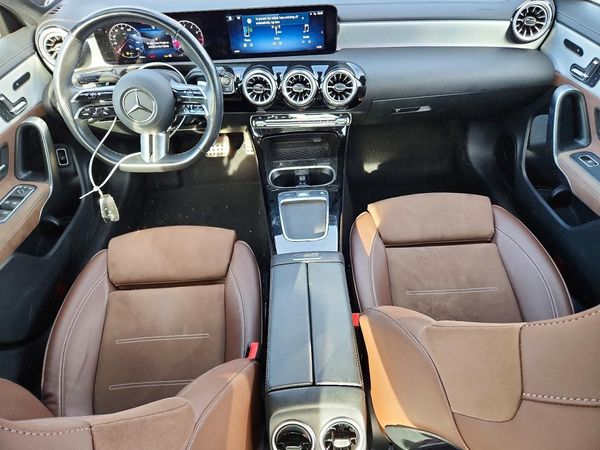 2024 MERCEDES-BENZ CLA