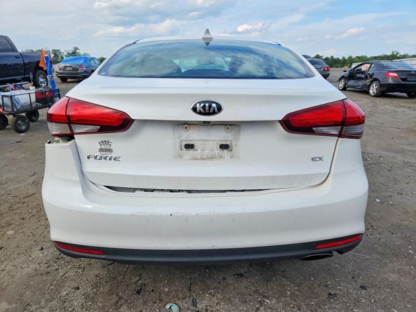 2017 KIA FORTE