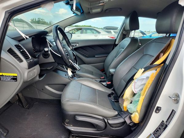 2017 KIA FORTE