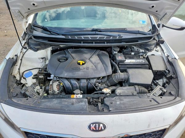 2017 KIA FORTE