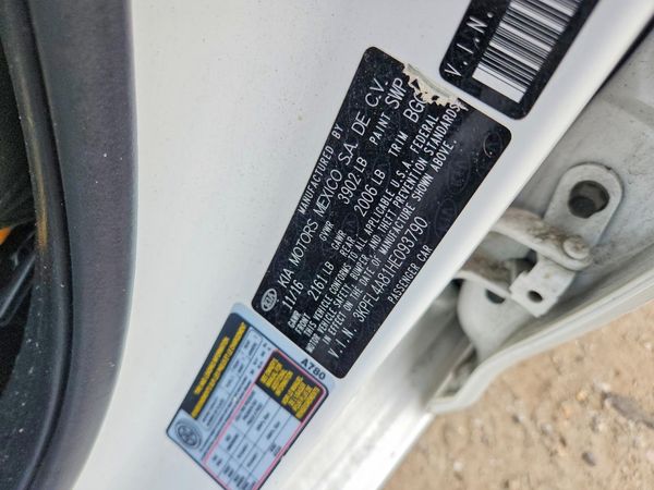 2017 KIA FORTE