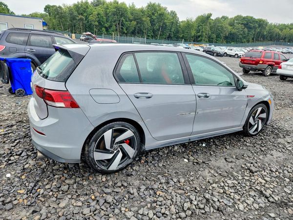 2022 VOLKSWAGEN GTI SE