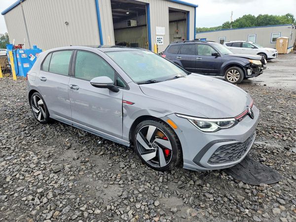 2022 VOLKSWAGEN GTI SE