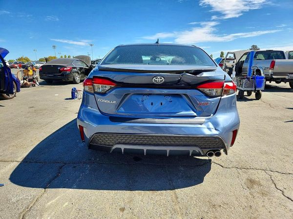 2020 TOYOTA COROLLA XSE
