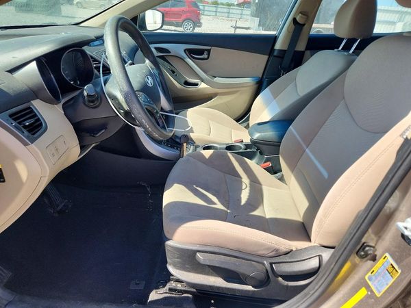 2016 HYUNDAI ELANTRA
