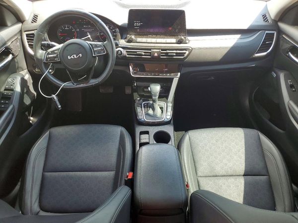 2023 KIA SELTOS SX