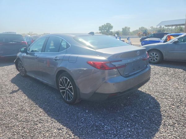 2025 TOYOTA CAMRY
