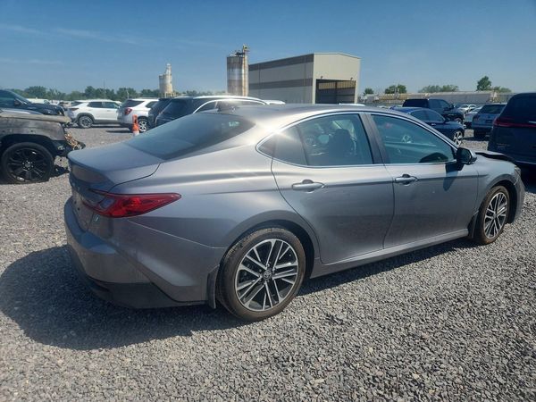 2025 TOYOTA CAMRY