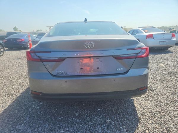 2025 TOYOTA CAMRY