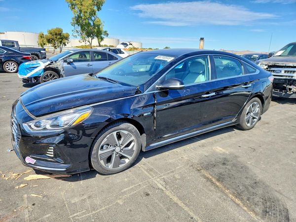 2019 HYUNDAI SONATA — DSFA — Front 3/4
