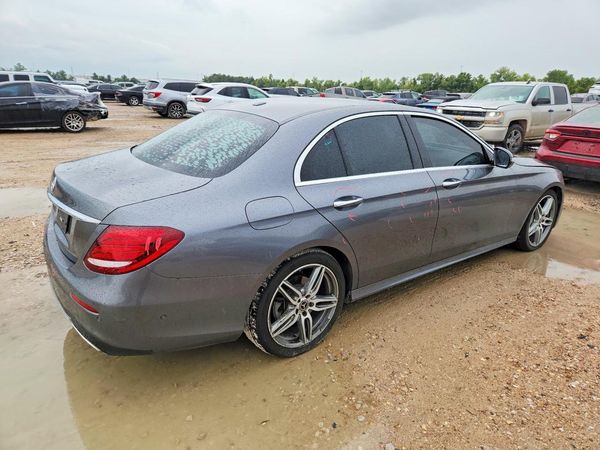 2018 MERCEDES-BENZ E E300