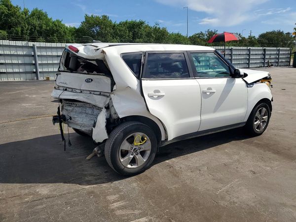 2019 KIA SOUL