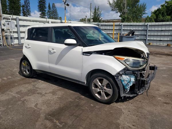 2019 KIA SOUL
