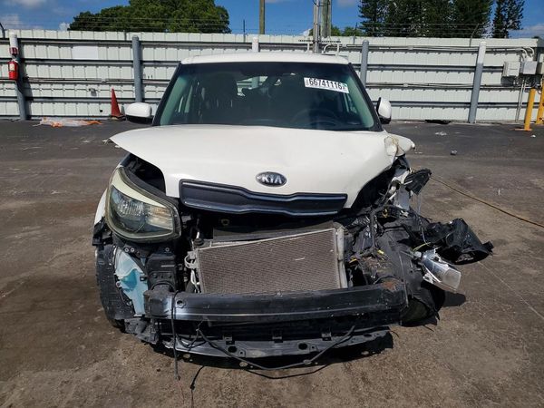 2019 KIA SOUL