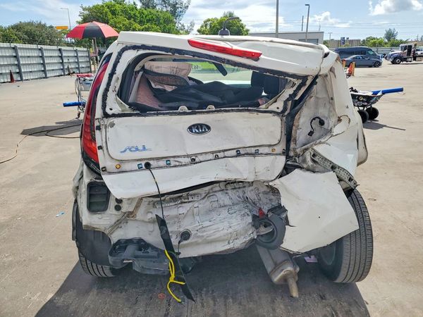 2019 KIA SOUL