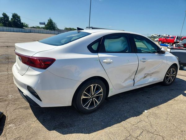 2022 KIA FORTE