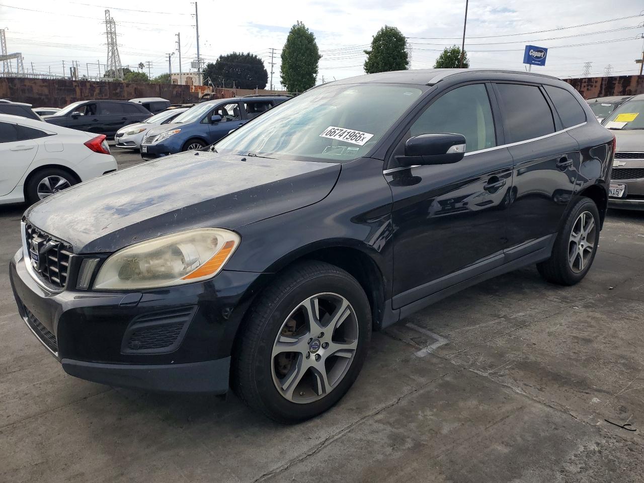 2012 VOLVO XC60