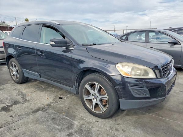2012 VOLVO XC60