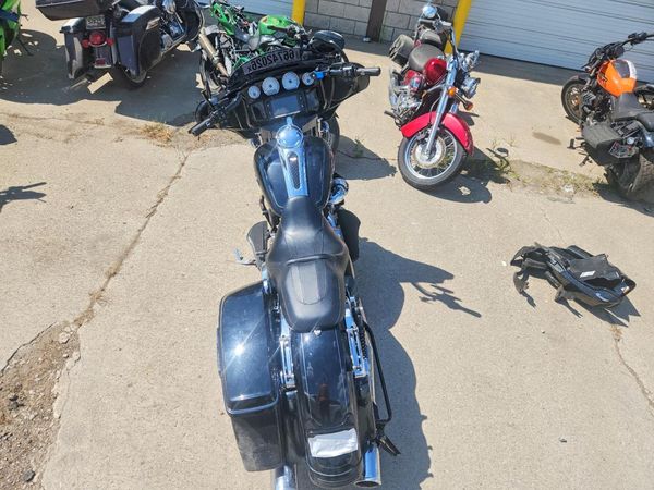 2015 HARLEY-DAVIDSON FLHXS