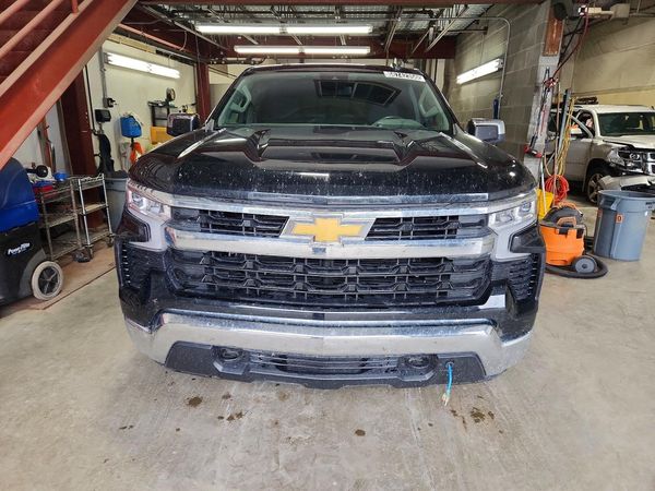 2025 CHEVROLET SILVERADO LT