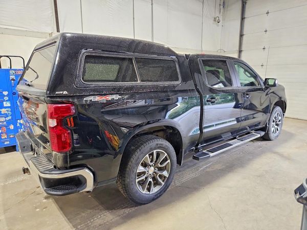 2025 CHEVROLET SILVERADO LT