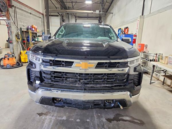 2025 CHEVROLET SILVERADO LT