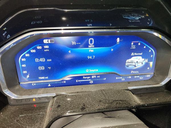 2025 CHEVROLET SILVERADO LT