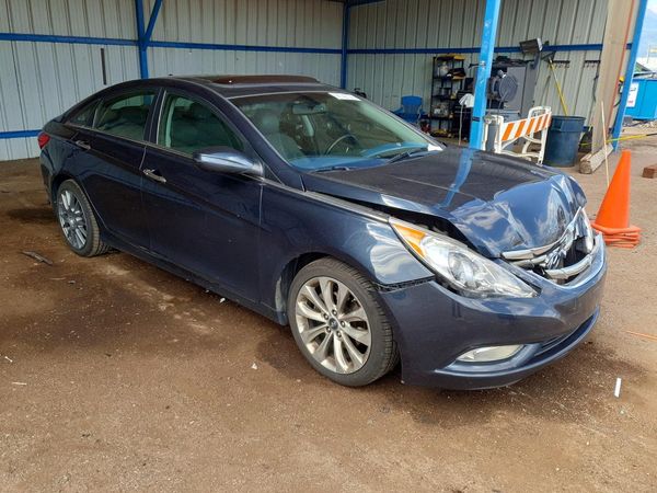 2013 HYUNDAI SONATA