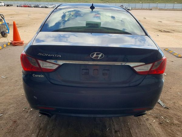 2013 HYUNDAI SONATA