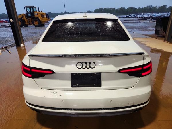 2017 AUDI A4 quattro Premium Plus
