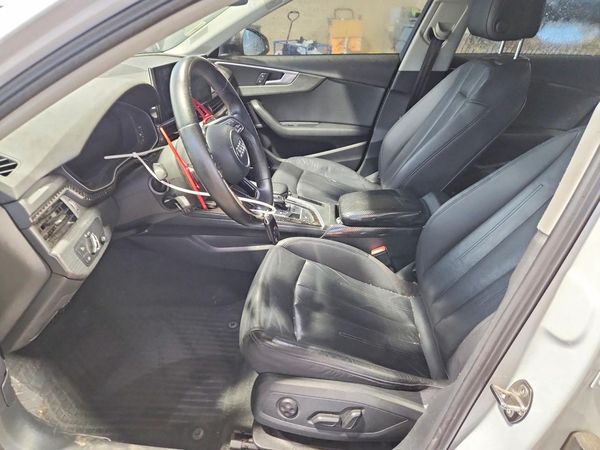2017 AUDI A4 quattro Premium Plus