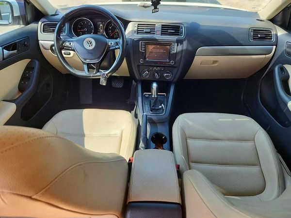 2017 VOLKSWAGEN JETTA SE