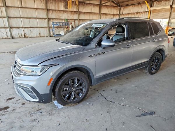 2024 VOLKSWAGEN TIGUAN SE Wolfsburg Edition