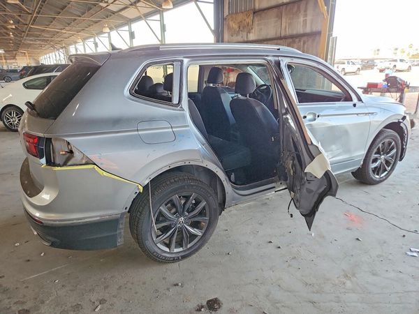 2024 VOLKSWAGEN TIGUAN SE Wolfsburg Edition