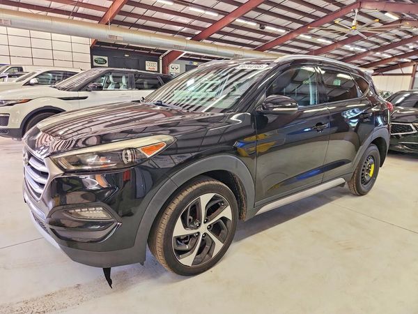 2017 HYUNDAI TUCSON