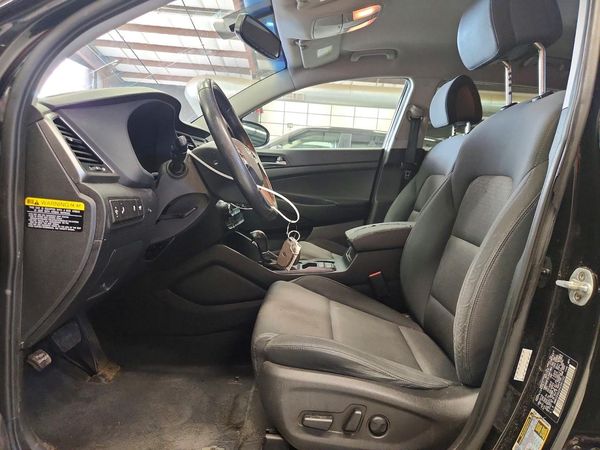 2017 HYUNDAI TUCSON