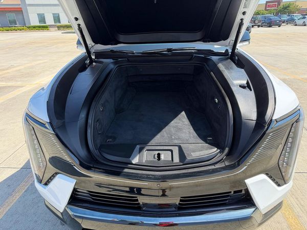 2025 CADILLAC ESCALADE IQ Sport-2