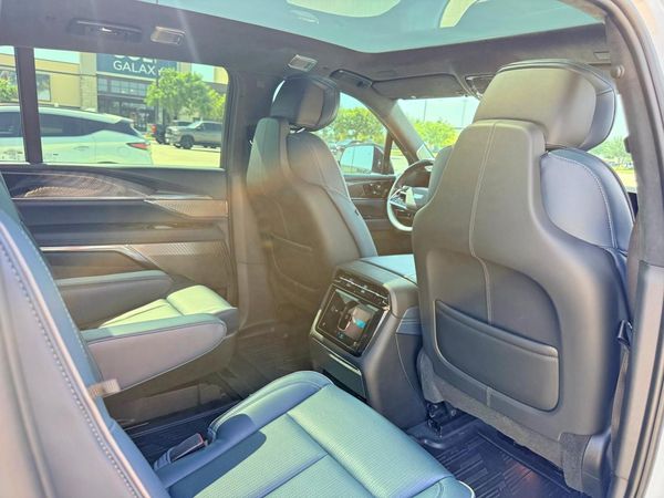 2025 CADILLAC ESCALADE IQ Sport-2