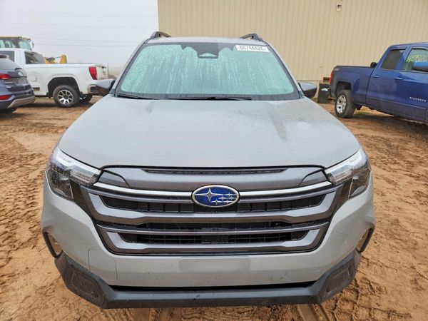 2025 SUBARU FORESTER