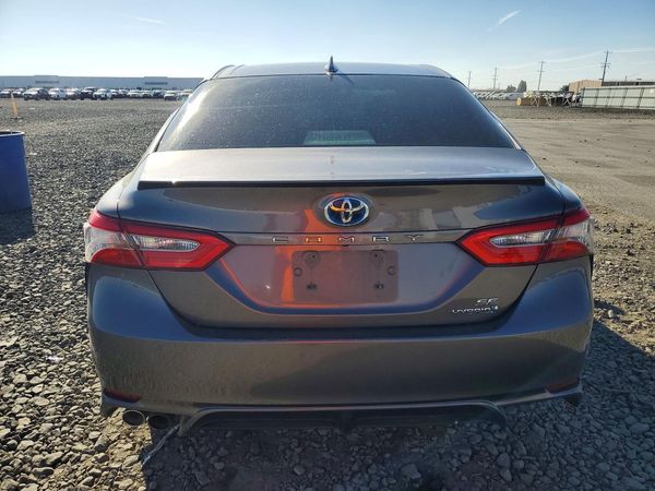 2019 TOYOTA CAMRY SOLA SE/XLE Hybrid
