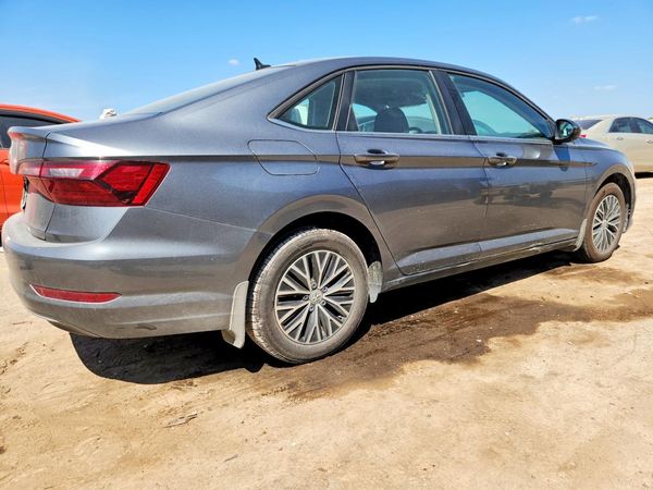 2021 VOLKSWAGEN JETTA
