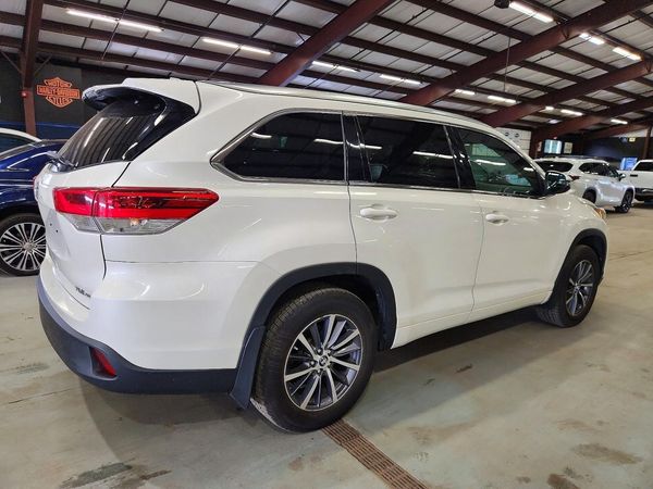 2017 TOYOTA HIGHLANDER SE/XLE — PSRA