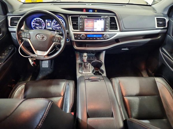 2017 TOYOTA HIGHLANDER SE/XLE — CKPT