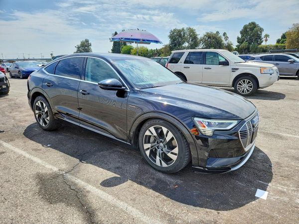 2020 AUDI E-TRON quattro Premium Plus