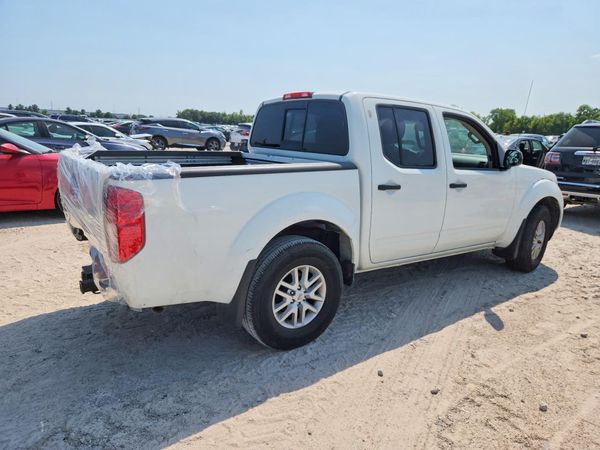 2018 NISSAN FRONTIER